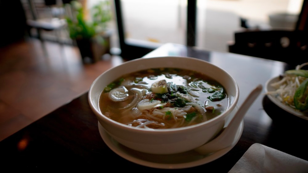 Vn Pho & Deli